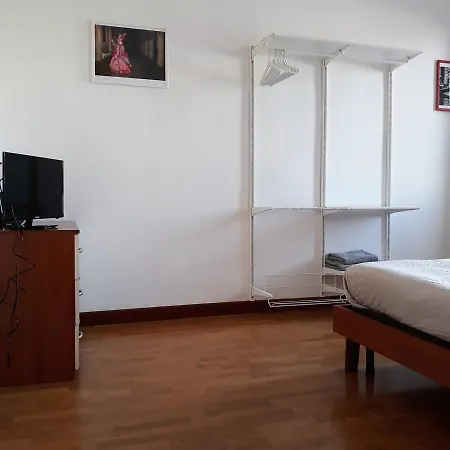 דירה Central Apartment